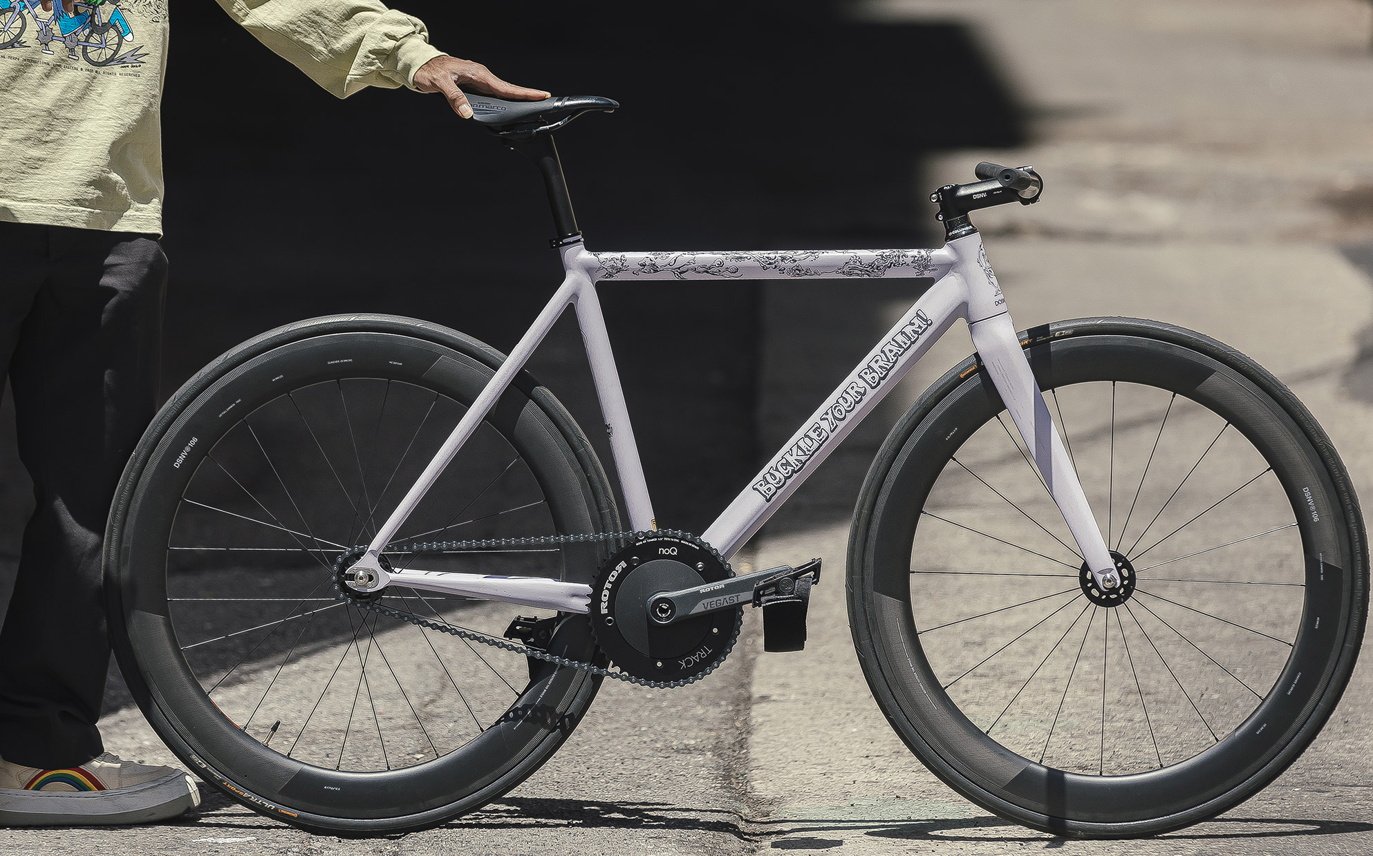 DOSNOVENTA®02 LA / TALKING TERPS BIKE